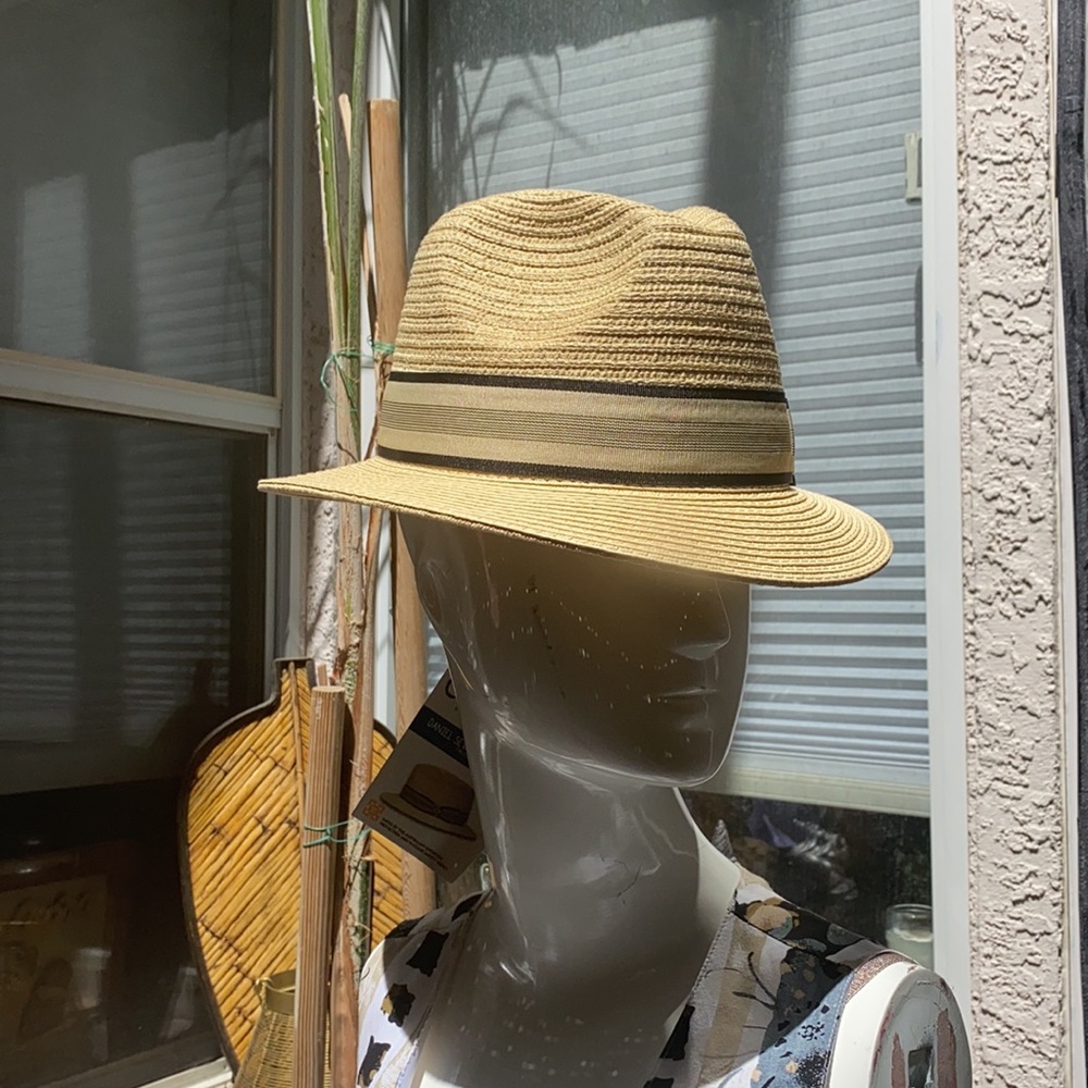 🌟🌟HANDMADE FEDORA HAT🌟🌟 - Picture 2 of 6